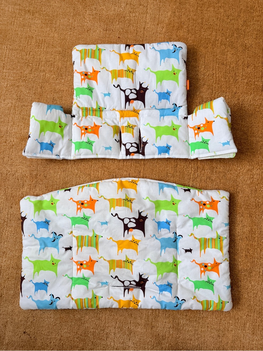 Stokke Tripp Trapp cushions - bright color animal print